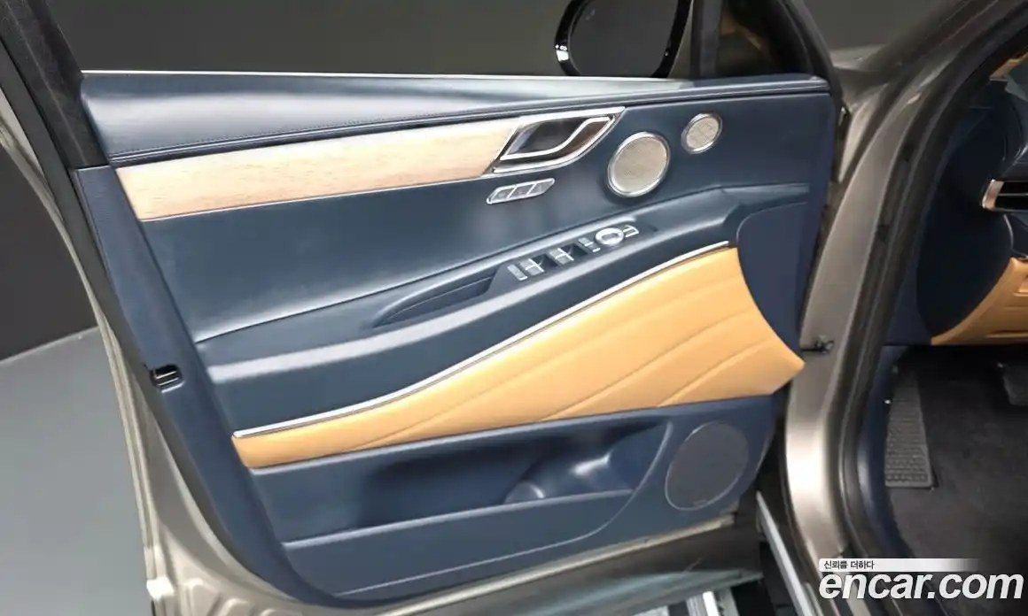Genesis GV80 2021 2.5 гидро, фото 14