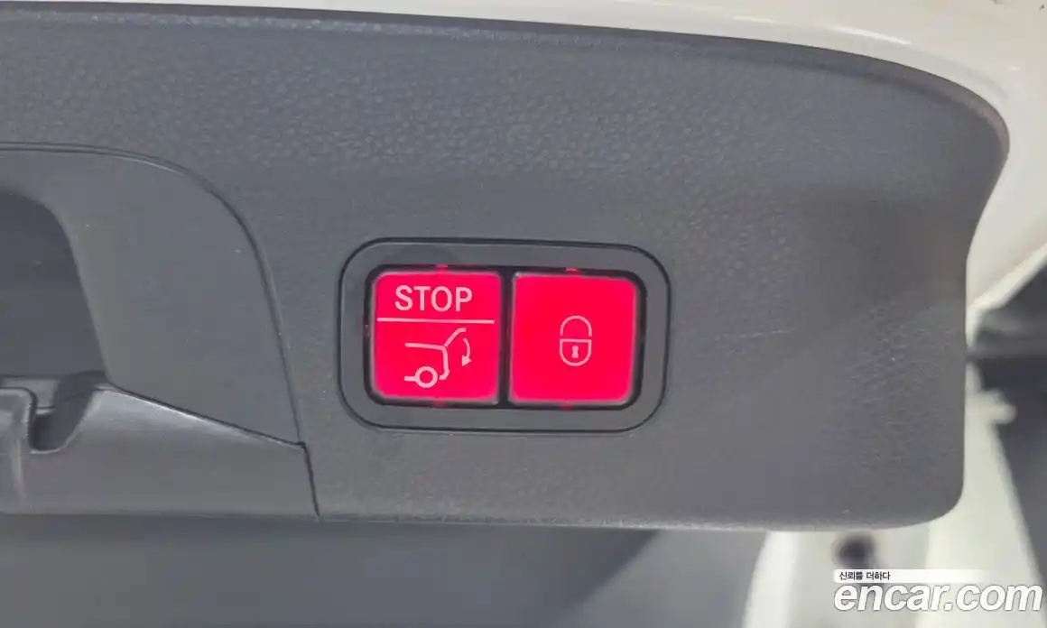 Mercedes-Benz GLC-Class 2017 2.1 гидро, фото 35 Mercedes-Benz GLC-Class 2017 2.1 гидро, фото 35