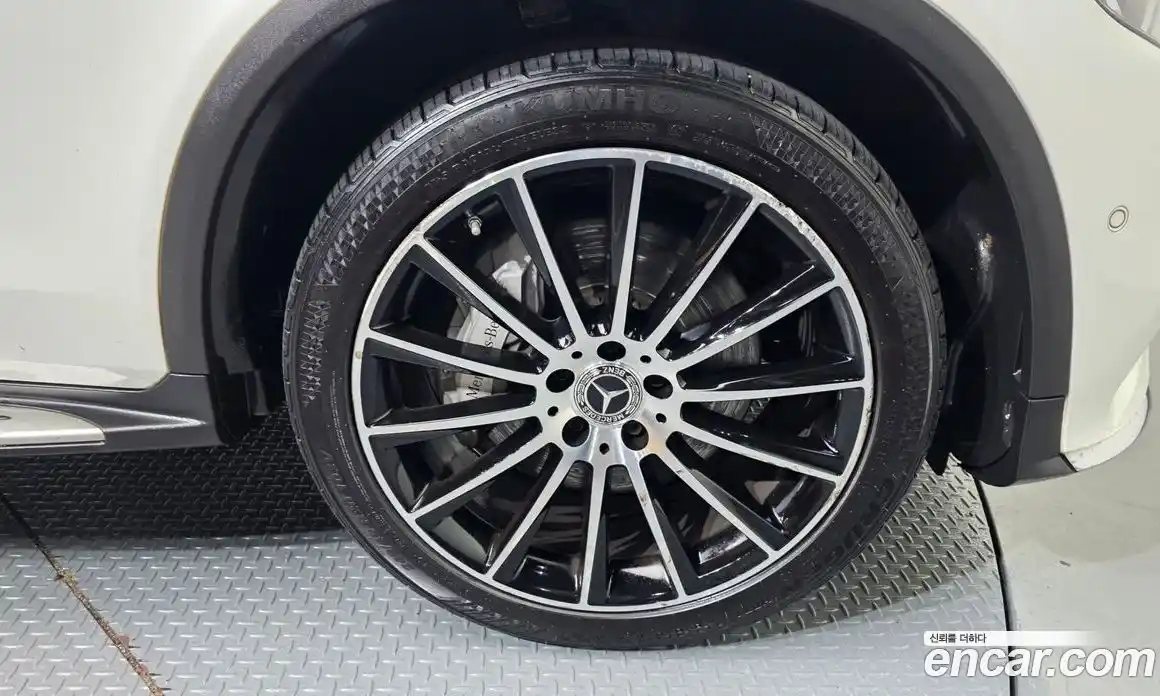 Mercedes-Benz GLC-Class 2017 2.1 гидро, фото 6 Mercedes-Benz GLC-Class 2017 2.1 гидро, фото 6