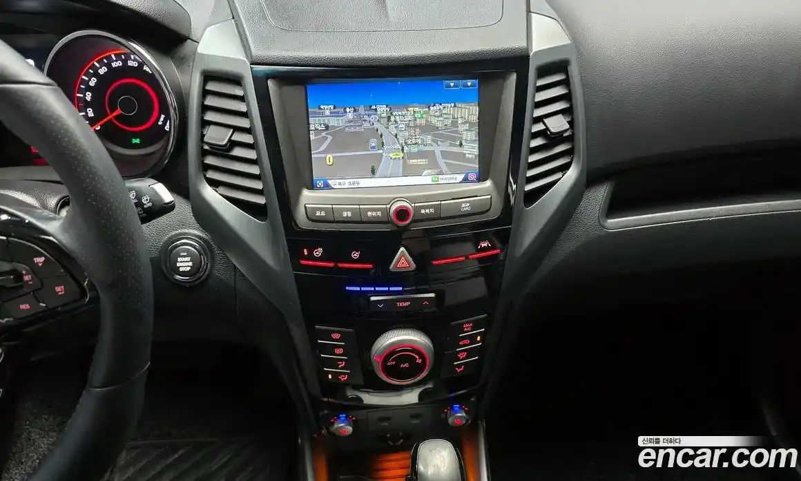 SsangYong TIBOLI 2018 1.6 автомат (гидро), фото 14