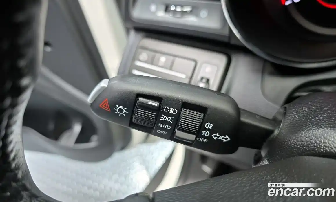 SsangYong TIBOLI 2018 1.6 автомат (гидро), фото 16