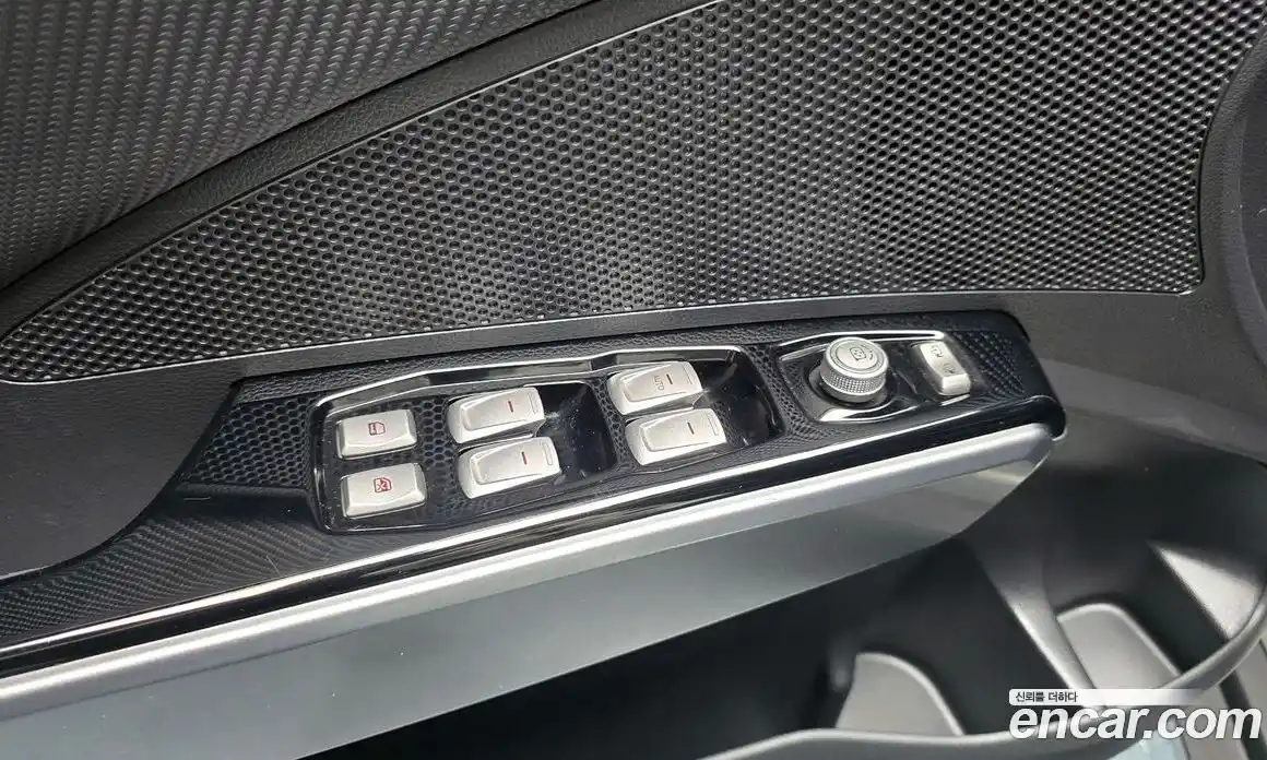 SsangYong TIBOLI 2018 1.6 автомат (гидро), фото 18