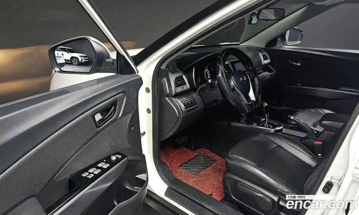 SsangYong TIBOLI 2017 1.6 автомат (гидро), фото 12