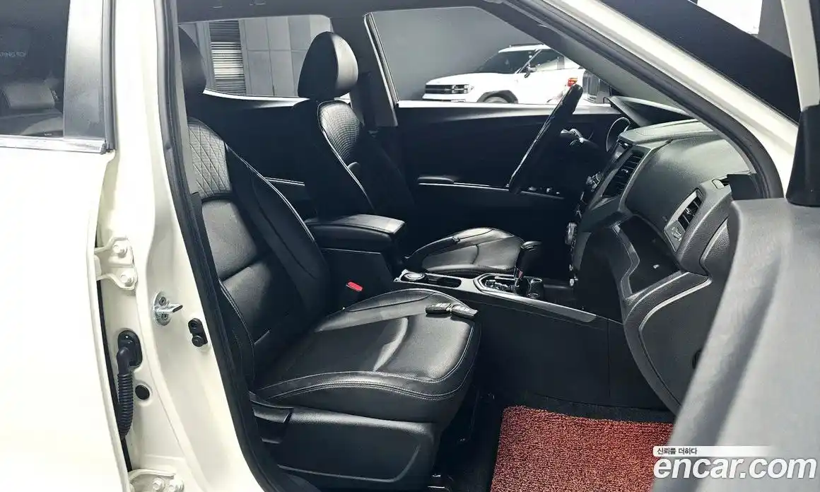 SsangYong TIBOLI 2017 1.6 автомат (гидро), фото 15