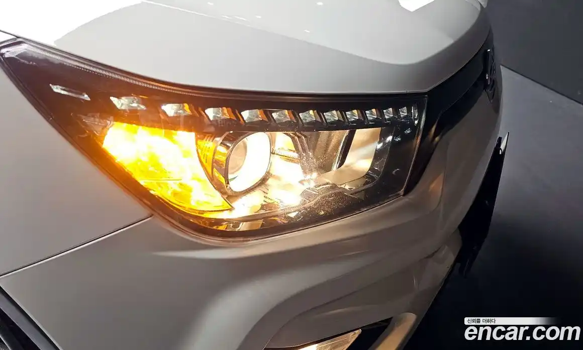 SsangYong TIBOLI 2017 1.6 автомат (гидро), фото 7