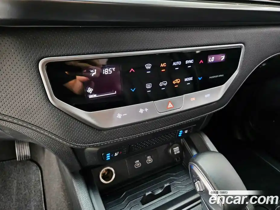 SsangYong Rexton 2023 2.2 автомат (гидро), фото 14