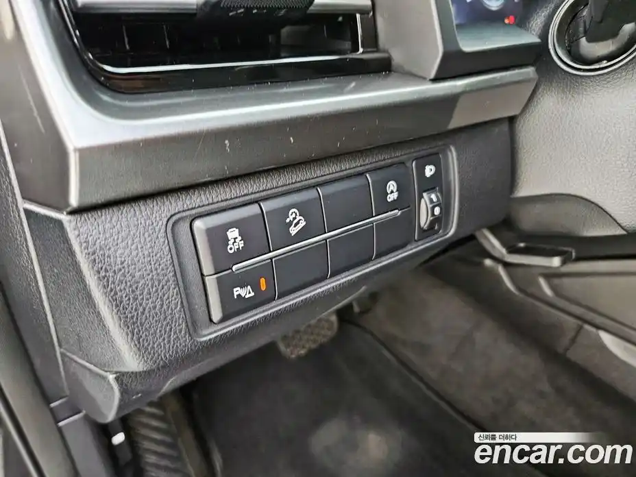 SsangYong Rexton 2023 2.2 автомат (гидро), фото 16