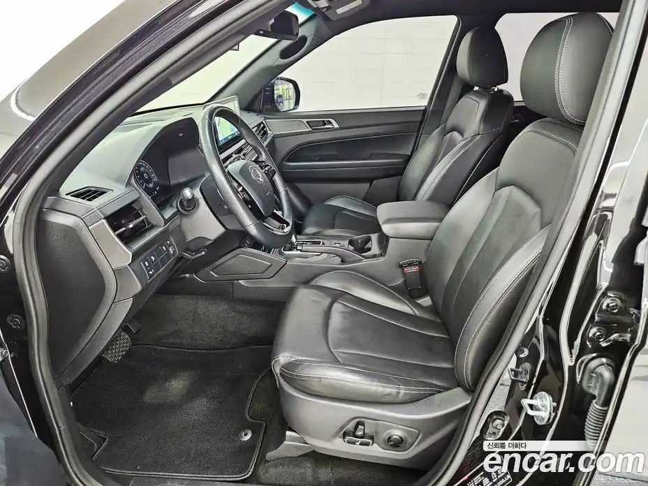 SsangYong Rexton 2023 2.2 автомат (гидро), фото 10