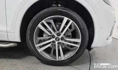 Audi Q5 2023 2.0 автомат (гидро), миниатюра 7