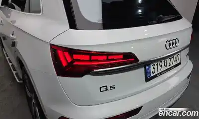 Audi Q5 2023 2.0 автомат (гидро), миниатюра 9