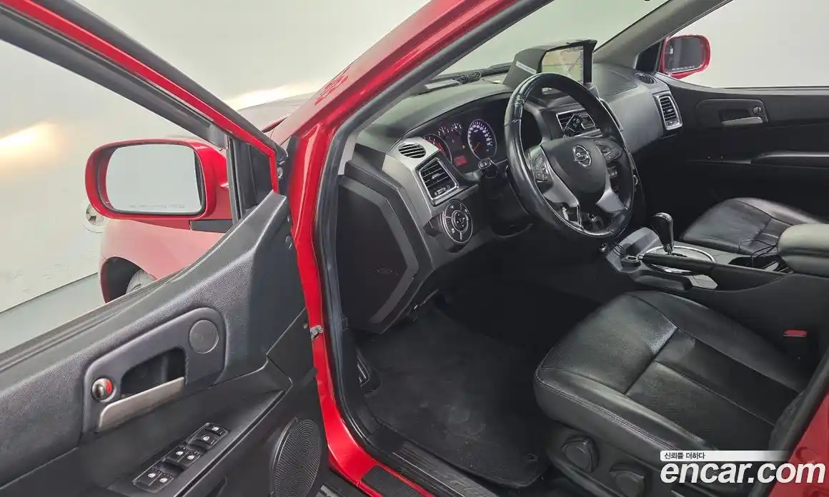 SsangYong Korando 2017 2.2 автомат (гидро), фото 11