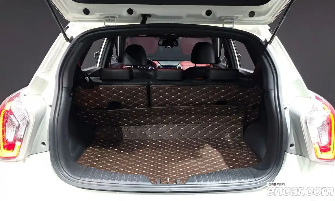 SsangYong TIBOLI 2015 1.6 автомат (гидро), фото 20