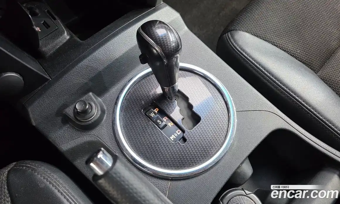 SsangYong Korando 2013 2.0 автомат (гидро), фото 9