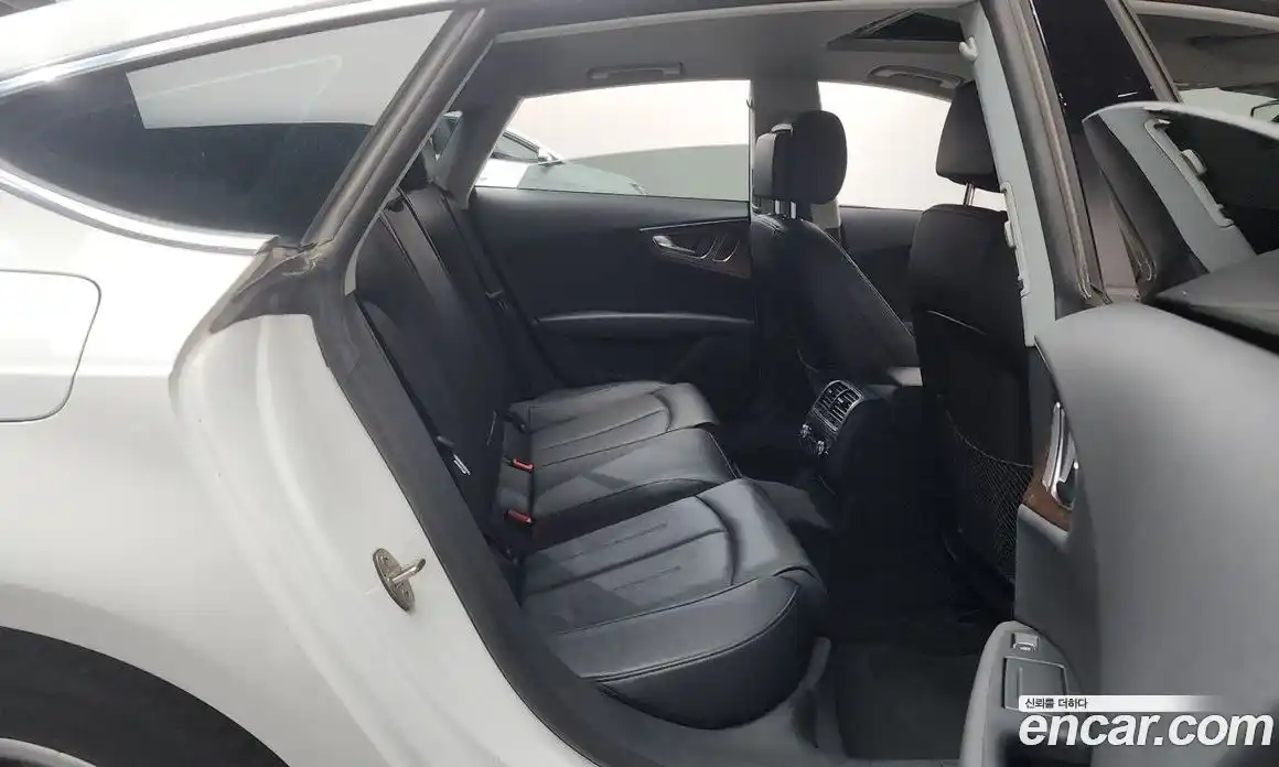 Audi A7 2014 3.0 автомат (гидро), фото 11