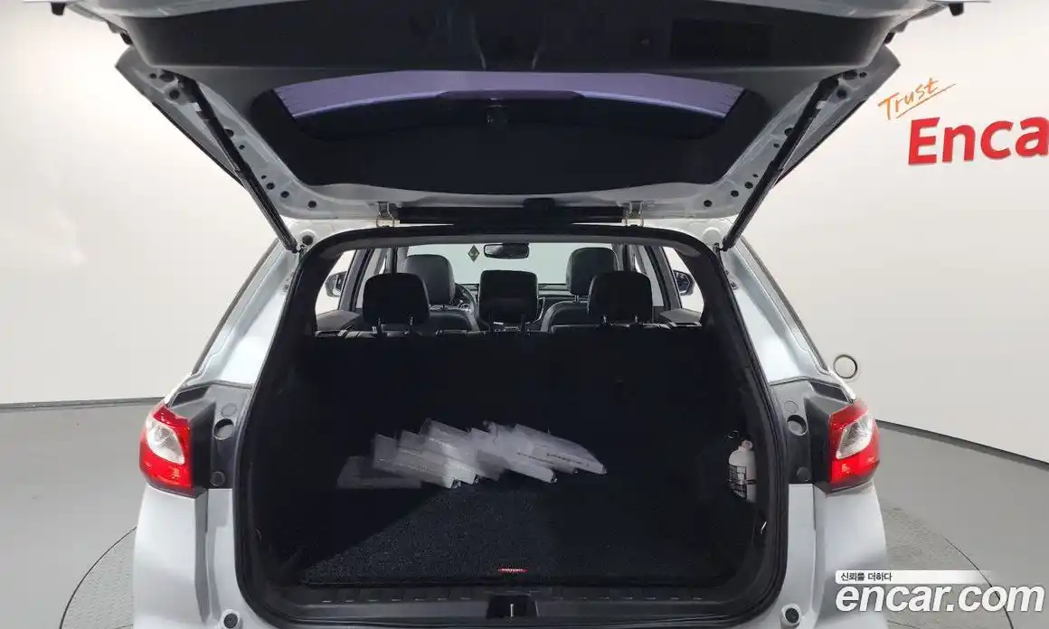 Chevrolet Equinox 2019 1.6 гидро, фото 25