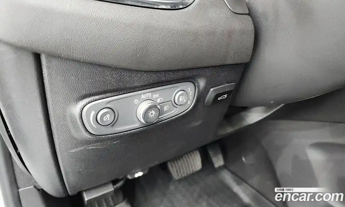 Chevrolet Equinox 2019 1.6 гидро, фото 28