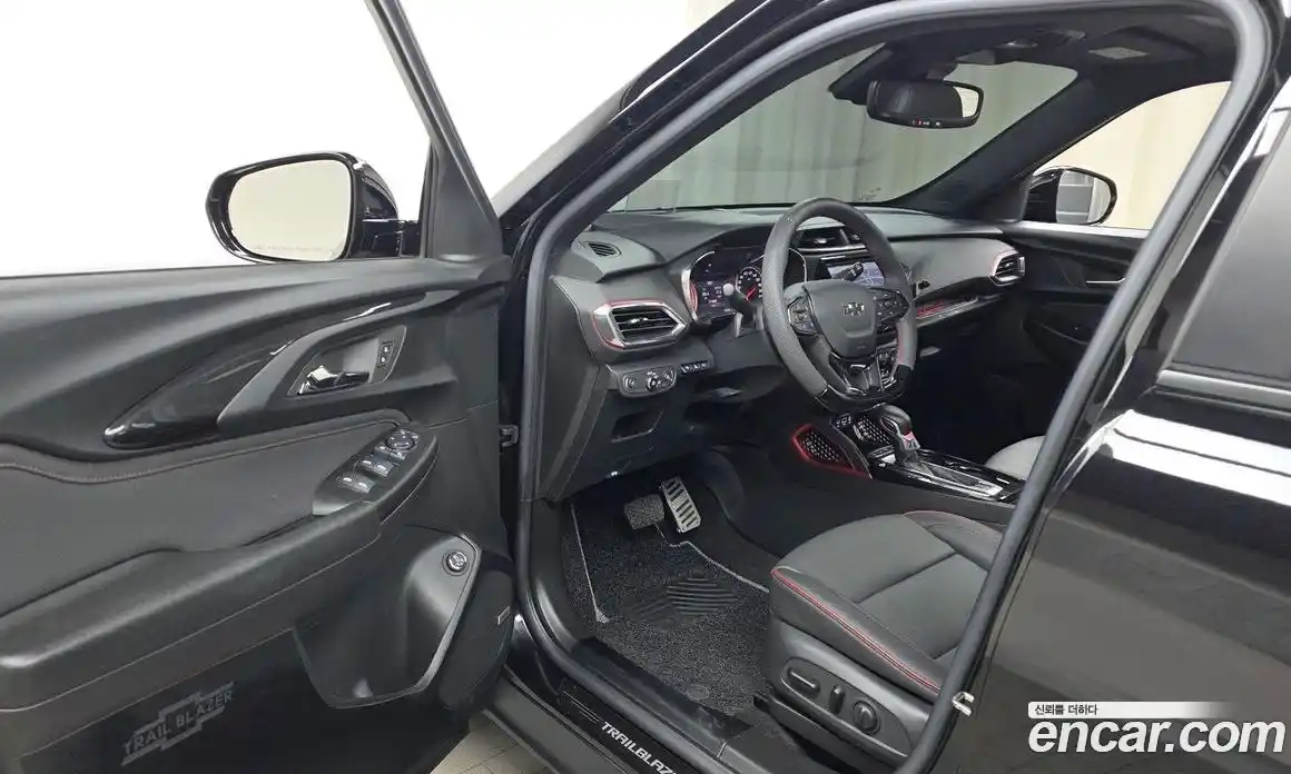 Chevrolet TrailBlazer 2023 1.3 гидро, фото 13