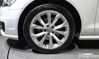 Audi A6 2015 2.0 автомат (гидро), миниатюра 5