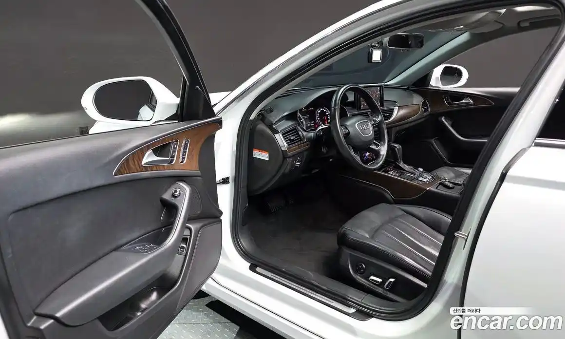 Audi A6 2015 2.0 автомат (гидро), фото 10