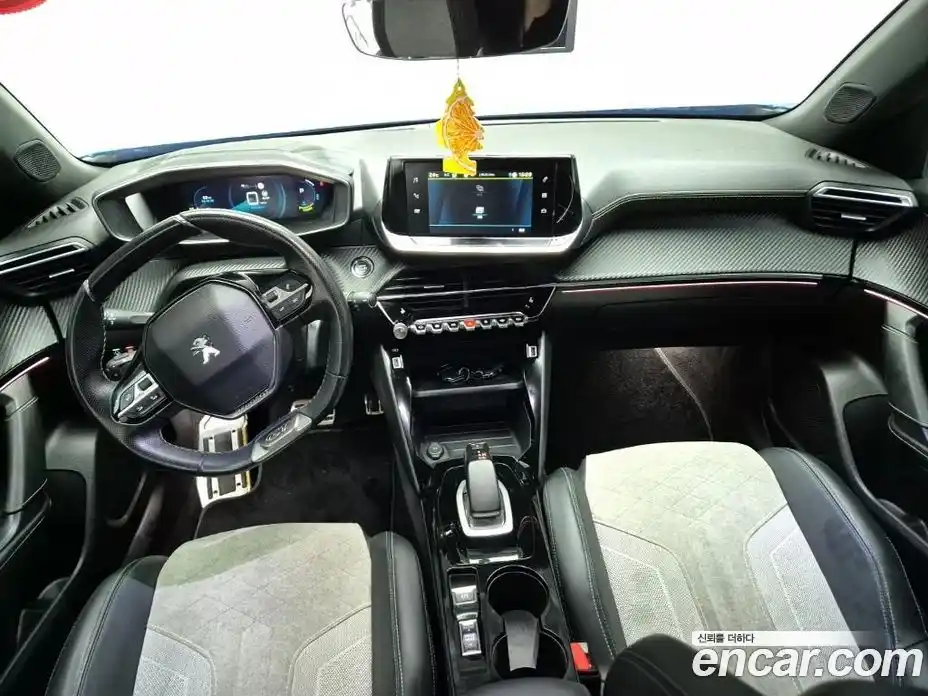 Peugeot 2008 2021 0.1 автомат (гидро), фото 7