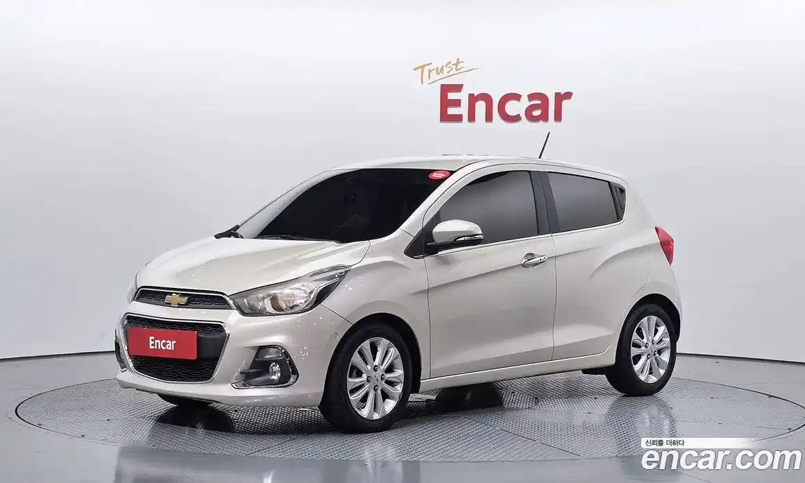 Chevrolet Spark 2016 1.0 гидро, фото 1