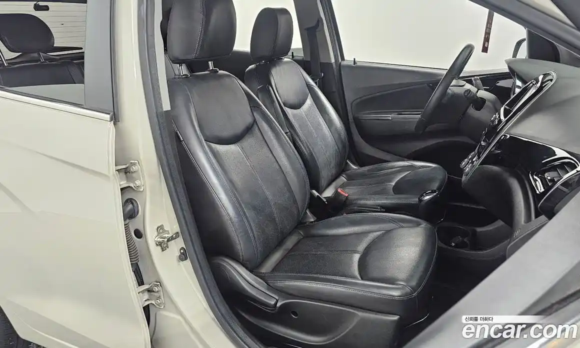 Chevrolet Spark 2016 1.0 гидро, фото 12