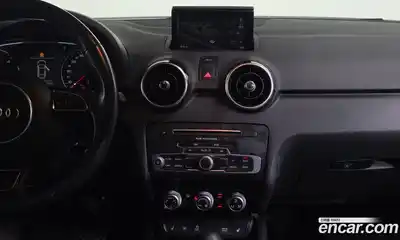Audi A1 2015 1.6 автомат (гидро), миниатюра 11