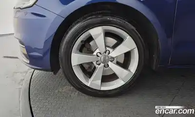 Audi A1 2015 1.6 автомат (гидро), миниатюра 5