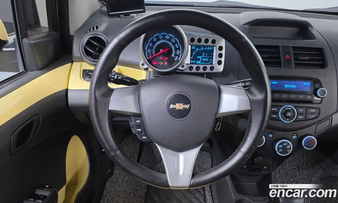 Chevrolet Spark 2013 1.0 автомат (гидро), фото 15