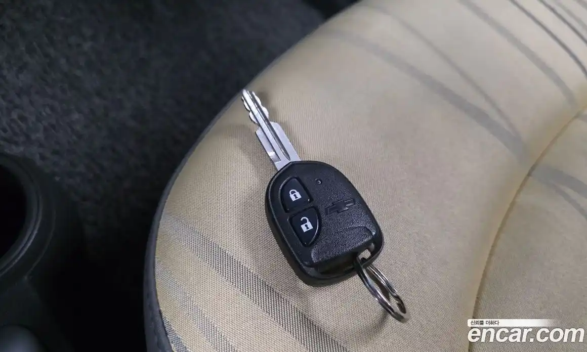 Chevrolet Spark 2013 1.0 автомат (гидро), фото 17