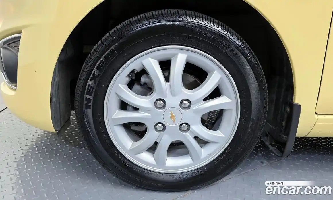 Chevrolet Spark 2013 1.0 автомат (гидро), фото 5
