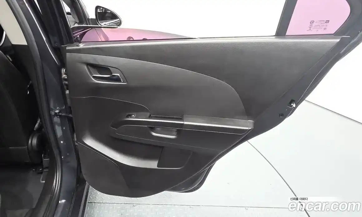 Chevrolet Aveo 2017 1.4 гидро, фото 15