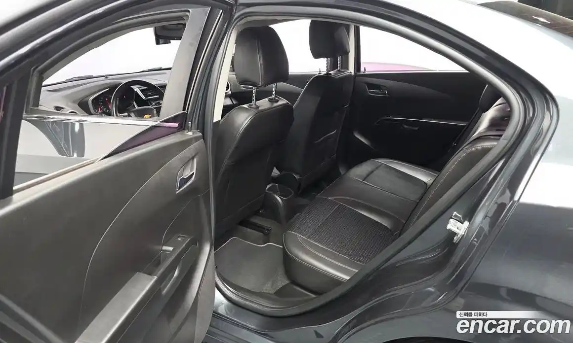 Chevrolet Aveo 2017 1.4 гидро, фото 18