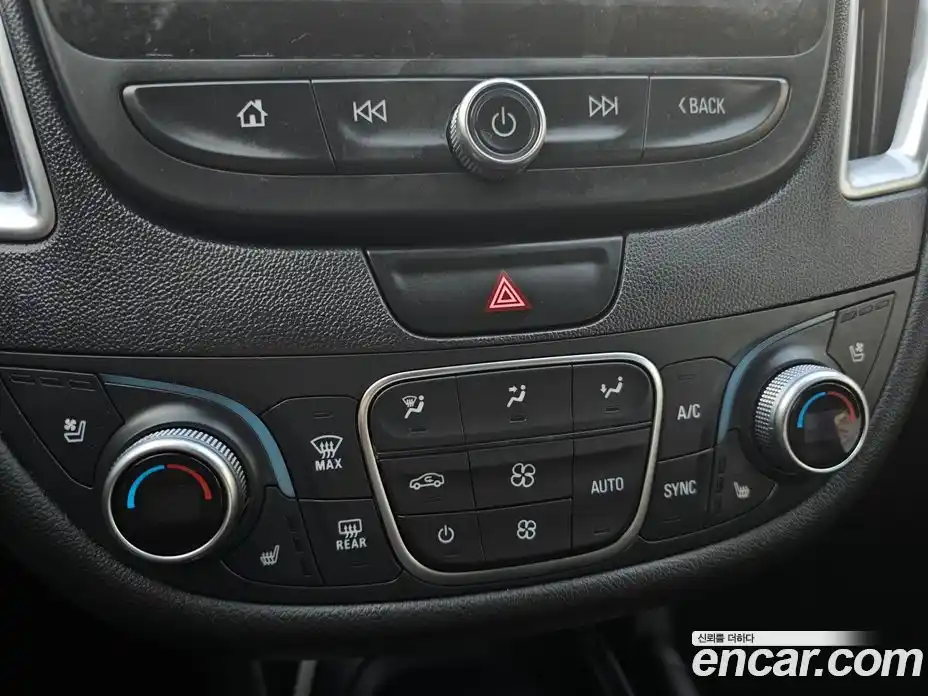 Chevrolet Malibu 2022 2.0 гидро, фото 17