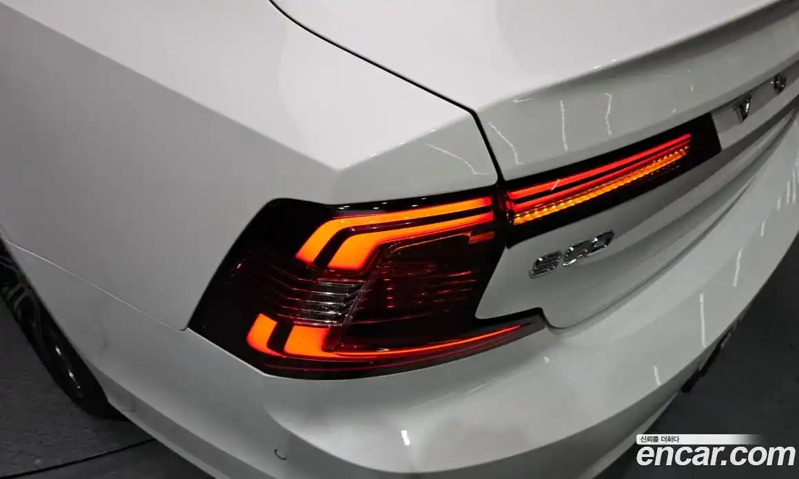 Volvo S90 2021 2.0 автомат (гидро), фото 9