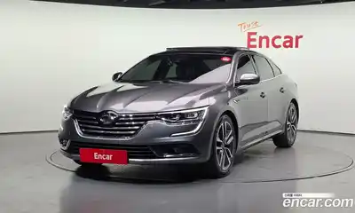 Renault SM6