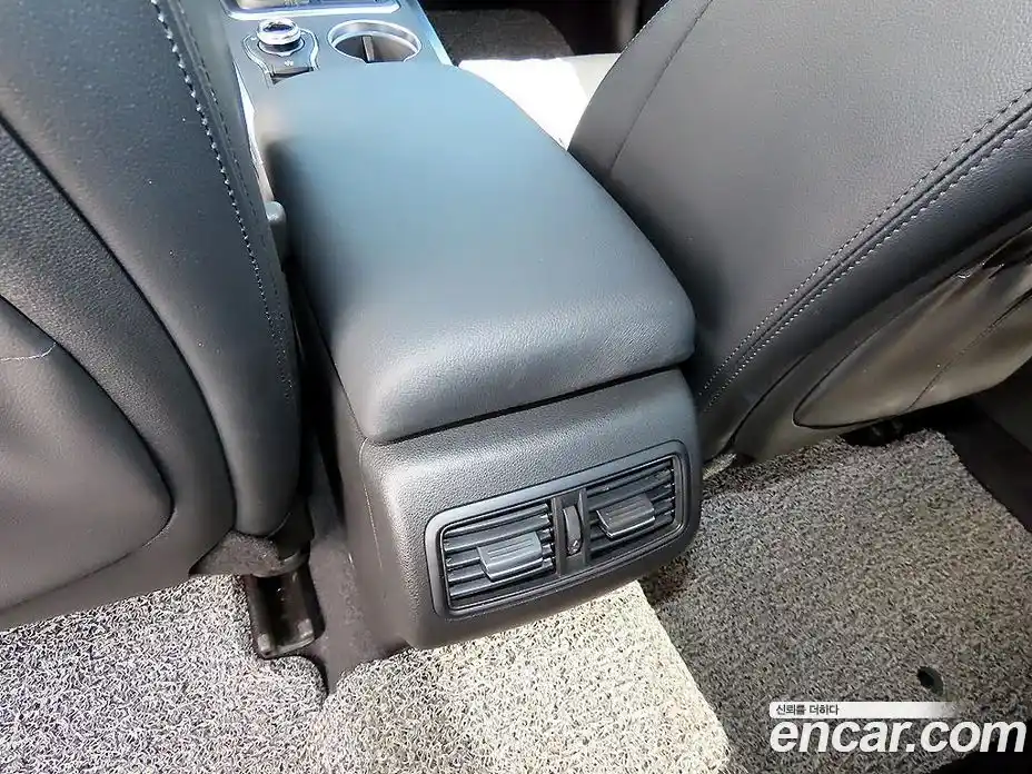Renault SM6 2023 1.3 гидро, фото 17