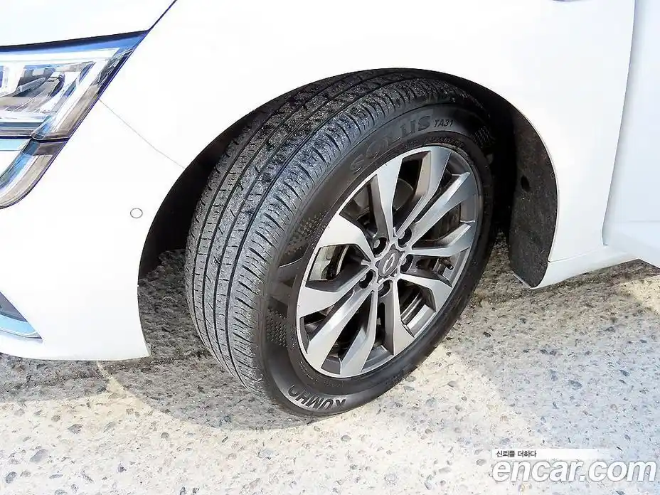 Renault SM6 2023 1.3 гидро, фото 19