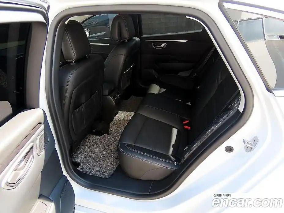 Renault SM6 2023 1.3 гидро, фото 6