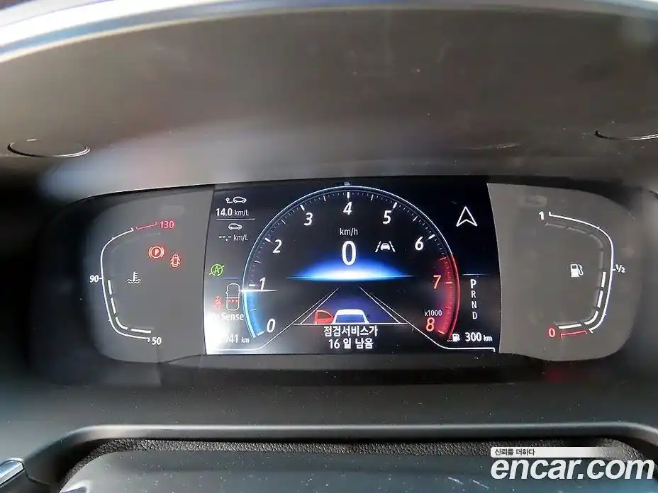 Renault SM6 2023 1.3 гидро, фото 9