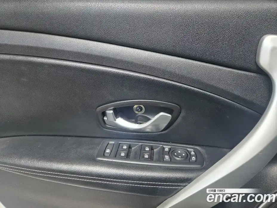 Renault SM3 2011 1.6 гидро, фото 12