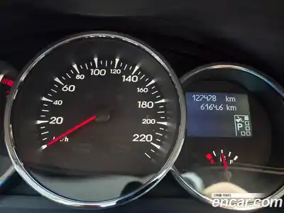 Renault SM3 2011 1.6 гидро, миниатюра 10