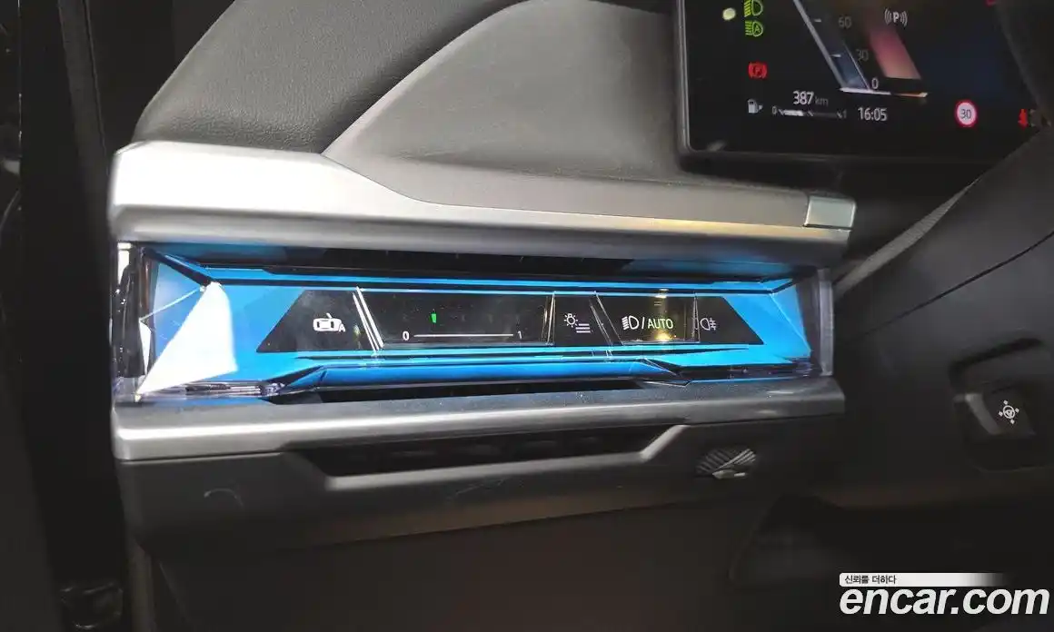 BMW 7 серия 2023 3.0 автомат (гидро), фото 18