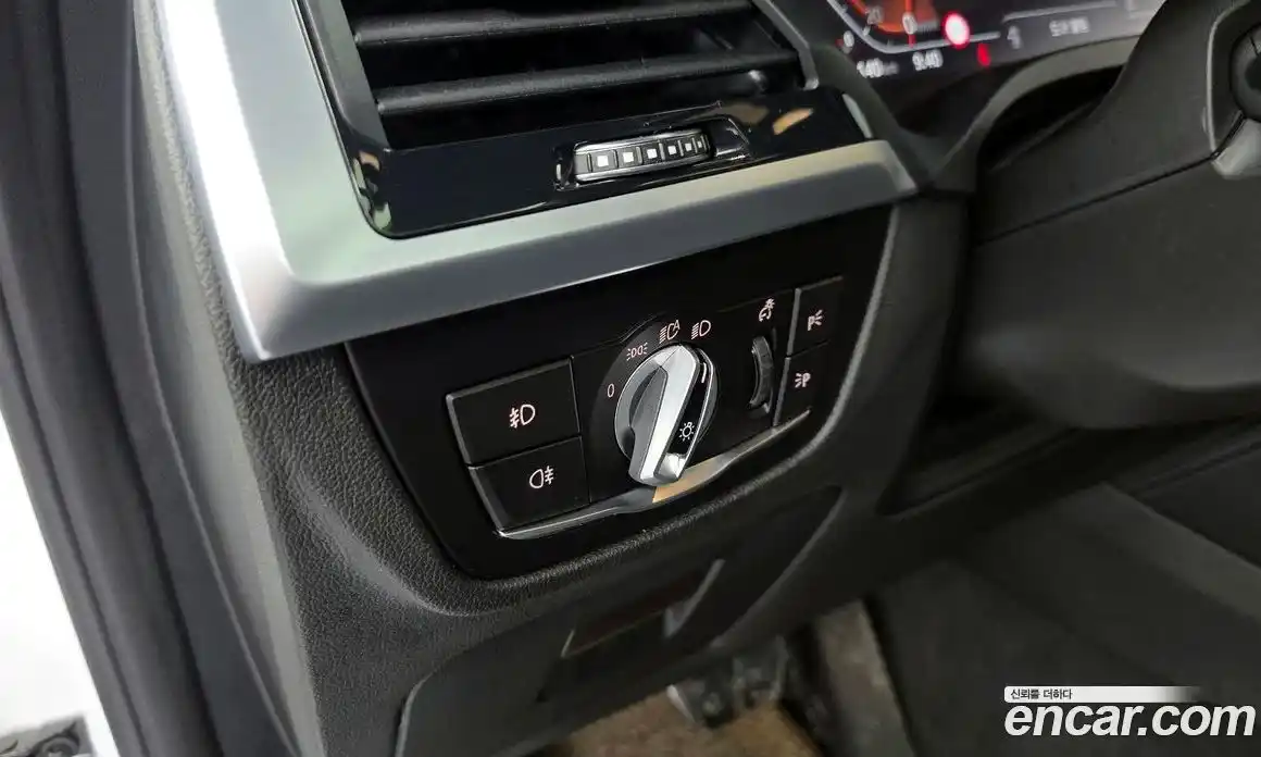 BMW X4 2021 2.0 гидро, фото 28