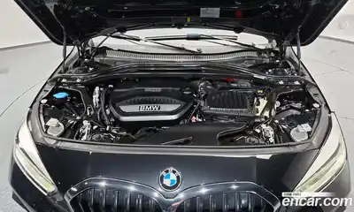 BMW 1 серия 2021 2.0 автомат (гидро), миниатюра 6