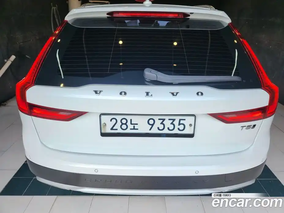 Volvo V90 2019 2.0 автомат (гидро), фото 4