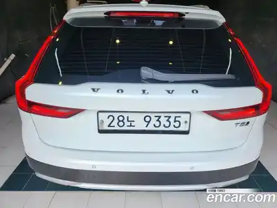 Volvo V90 2019 2.0 автомат (гидро), миниатюра 4