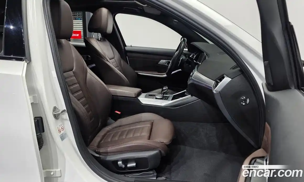 BMW 3-Series 2021 2.0 гидро, фото 11