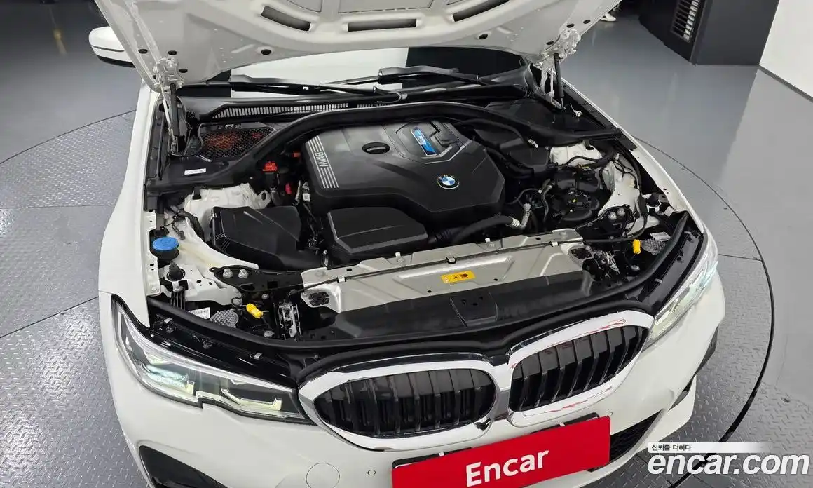 BMW 3-Series 2021 2.0 гидро, фото 6