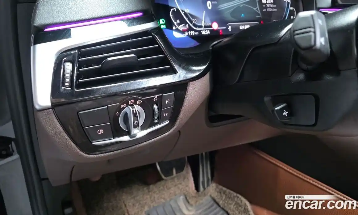 BMW 5-Series 2022 2.0 гидро, фото 26
